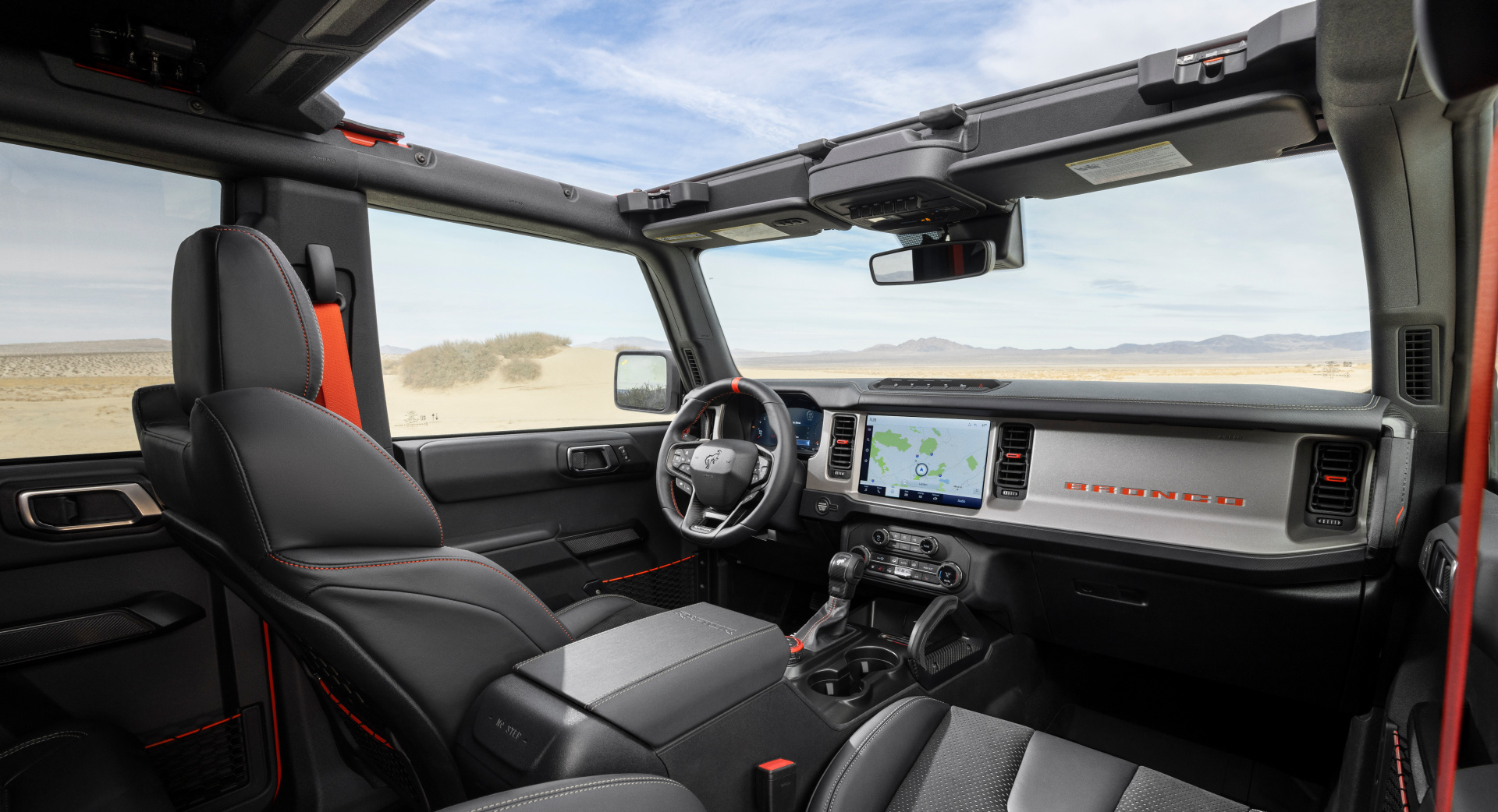 SMALL_2022 Ford Bronco Raptor_ Black Onyx_02